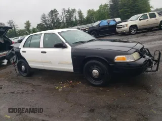 2010 Ford Police Interceptor z VIN 2FABP7BV9AX102198, wystawiony jako Copart lot #56204475 z przebiegiem 88 768 mil mil oraz Szkoda całkowita • Salvage title. Historia ofert i sprzedaży dostępna na DreamBid. Obrazek 4.