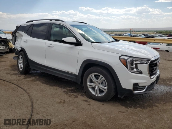 2024 GMC Terrain SLE with VIN 3GKALMEG5RL330830, listed as a Copart auction lot 60170995 with 8,395 mi miles and Salvage title. Bid and sale history available at DreamBid. Image 4.