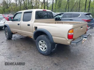 2001 Toyota Tacoma with VIN 5TEHN72N01Z763241, listed as a IAAI auction lot 42185436 with 225,757 mi miles and . Bid and sale history available at carsss.com. Image 3.