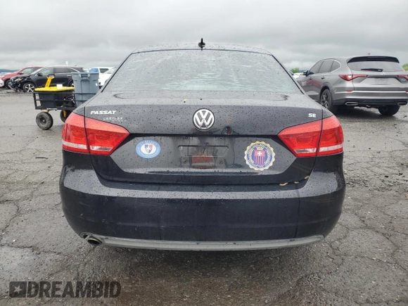 2012 Volkswagen Passat SE z VIN 1VWBH7A3XCC009775, wystawiony jako Copart lot #56469285 z przebiegiem 145 265 mil mil oraz Szkoda całkowita • Salvage title. Historia ofert i sprzedaży dostępna na DreamBid. Obrazek 6.