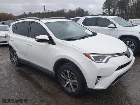 2018 Toyota RAV4 XLE with VIN 2T3RFREV4JW842478, listed as a IAAI auction lot 41029847 with 65,116 mi miles. Bid and sale history available at carsss.com. Image 1.