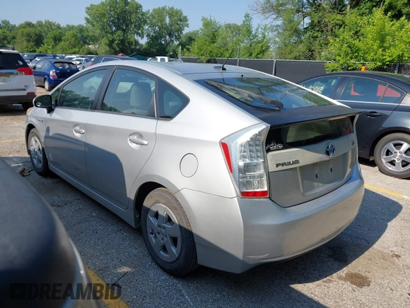 2010 Toyota Prius II z VIN JTDKN3DU5A0013630, wystawiony jako IAAI lot #42475038 z przebiegiem 182 174 mil mil oraz . Historia ofert i sprzedaży dostępna na DreamBid. Obrazek 3.