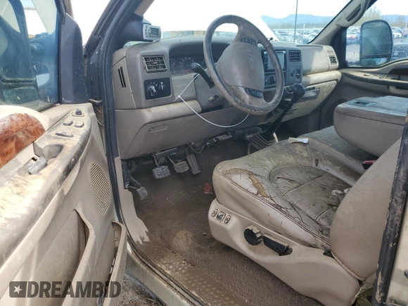 2000 Ford F-250 XL with VIN 1FTNX21F1YEA83615, listed as a Copart auction lot 49978775 with 198,382 mi miles and Salvage title. Bid and sale history available at DreamBid. Image 8.