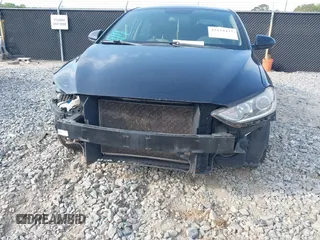 2018 Hyundai Elantra SE z VIN 5NPD74LF7JH351495, wystawiony jako IAAI lot #42154435 z przebiegiem 178 925 mil mil oraz . Historia ofert i sprzedaży dostępna na DreamBid. Obrazek 20.