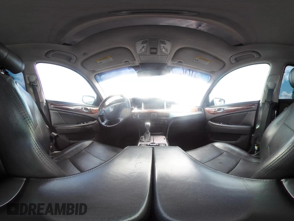 2016 Hyundai Equus Signature with VIN KMHGH4JHXGU101564, listed as a IAAI auction lot 42210676 with 117,052 mi miles and . Bid and sale history available at DreamBid. Image 24.
