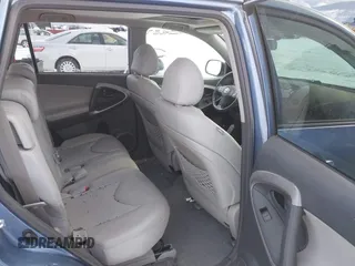2008 Toyota RAV4 Ltd with VIN JTMBK31V186044743, listed as a IAAI auction lot 41578166 with 227,663 mi miles. Bid and sale history available at carsss.com. Image 8.