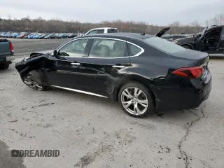 2015 Infiniti Q70 with VIN JN1BY1PR5FM830652, listed as a Copart auction lot 52894625 with 102,387 mi miles and Salvage Title. Bid and sale history available at DreamBid. Image 2.