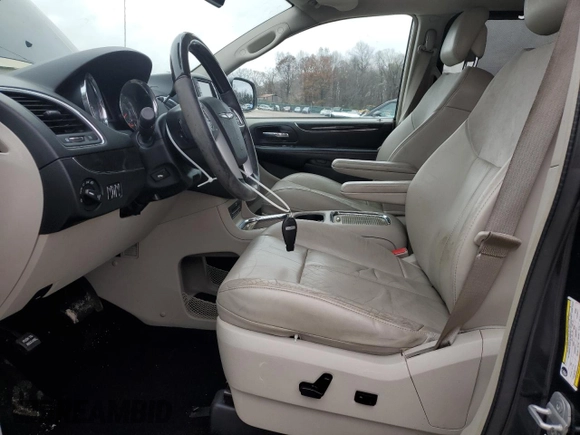 2014 Chrysler Town & Country Limited with VIN 2C4RC1GG8ER115739, listed as a Copart auction lot 85434314 with 96,775 mi miles and Clean Title. Bid and sale history available at DreamBid. Image 7.