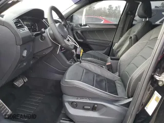 2022 Volkswagen Tiguan SEL R-Line with VIN 3VV4B7AX2NM159947, listed as a Copart auction lot 45084835 with 45,598 mi miles and Salvage Title. Bid and sale history available at carsss.com. Image 7.