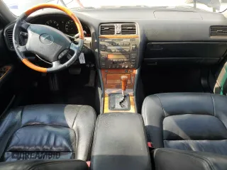 1999 Lexus LS 400 z VIN JT8BH28F7X0154767, wystawiony jako Copart lot #59838805 z przebiegiem 205 710 mil mil oraz Szkoda całkowita • Salvage title. Historia ofert i sprzedaży dostępna na DreamBid. Obrazek 8.