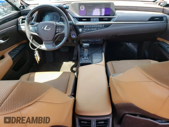 2021 Lexus ES with VIN 58ADA1C19MU007248, listed as a Copart auction lot 68915504 with 47,154 mi miles and Salvage Title. Bid and sale history available at carsss.com. Image 8.
