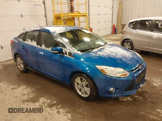 2012 Ford Focus SEL with VIN 1FAHP3H20CL256587, listed as a IAAI auction lot 41287054 with 181,816 mi miles. Bid and sale history available at carsss.com. Image 1.