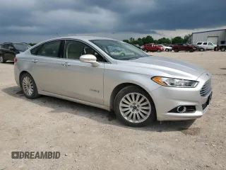 2016 Ford Fusion SE Hybrid with VIN 3FA6P0LU1GR366778, listed as a Copart auction lot 61280135 with 89,585 mi miles and Salvage title. Bid and sale history available at DreamBid. Image 4.