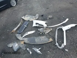 2013 Tesla Model S с VIN 5YJSA1CN0DFP31750, выставлен на аукционе IAAI как лот 41911343 с пробегом 209 664 миль миль и . История ставок и продаж доступна на DreamBid. Изображение 12.