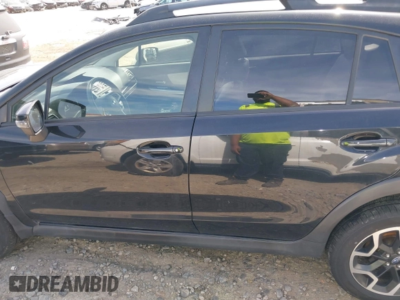2016 Subaru Crosstrek Limited z VIN JF2GPANC2GH329301, wystawiony jako IAAI lot #39040095 z przebiegiem 77 474 mil mil oraz . Historia ofert i sprzedaży dostępna na DreamBid. Obrazek 14.