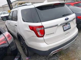 2016 Ford Explorer Platinum with VIN 1FM5K8HT3GGC71953, listed as a IAAI auction lot 41811896 with 81,594 mi miles and . Bid and sale history available at DreamBid. Image 3.