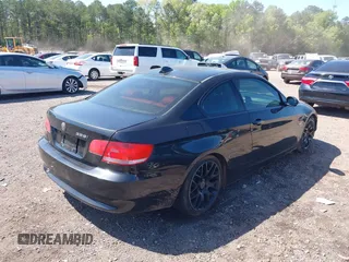 2009 BMW 3 Series 328i with VIN WBAWB33509P138474, listed as a IAAI auction lot 41992328 with 177,613 mi miles. Bid and sale history available at carsss.com. Image 4.