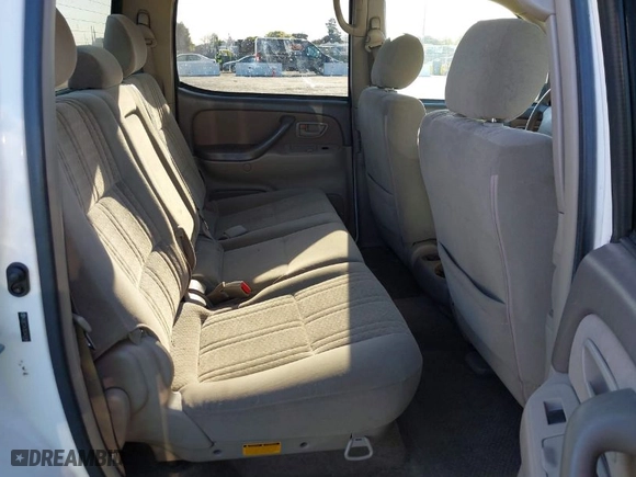 2005 Toyota Tundra SR5 with VIN 5TBET341X5S469398, listed as a IAAI auction lot 41944602 with 207,738 mi miles. Bid and sale history available at carsss.com. Image 8.