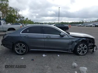 2018 Mercedes-Benz C 300 with VIN 55SWF4JBXJU265610, listed as a IAAI auction lot 41626070 with 46,071 mi miles and . Bid and sale history available at DreamBid. Image 14.