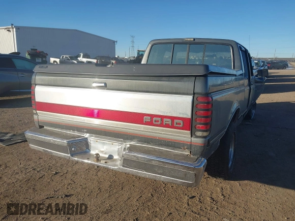 1990 Ford F-150 with VIN 1FTEX15N8LKA81933, listed as a IAAI auction lot 41433501 with 1,170 mi miles. Bid and sale history available at carsss.com. Image 4.