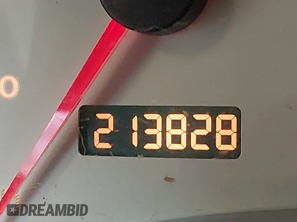 2005 Saturn VUE with VIN 5GZCZ53425S861396, listed as a IAAI auction lot 41098133 with 213,828 mi miles and . Bid and sale history available at DreamBid. Image 15.