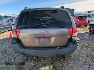 2004 Mitsubishi Endeavor XLS with VIN 4A4MN31S64E090132, listed as a Copart auction lot 87889275 with 375,306 mi miles and Salvage Title. Bid and sale history available at carsss.com. Image 6.