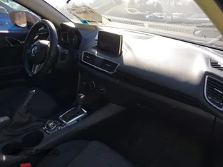 2016 Mazda 3 i Sport with VIN JM1BM1K74G1324098, listed as a IAAI auction lot 41700049 with 28,539 mi miles and . Bid and sale history available at DreamBid. Image 5.