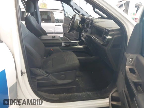 2022 Ford F-150 XL z VIN 1FTEW1EP1NKE50669, wystawiony jako IAAI lot #42294888 z przebiegiem 77 191 mil mil oraz . Historia ofert i sprzedaży dostępna na DreamBid. Obrazek 5.