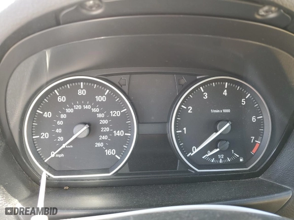 2009 BMW 1 Series 128i with VIN WBAUL73549VJ75437, listed as a Copart auction lot 49724985 with 0 mi miles and Salvage Title. Bid and sale history available at carsss.com. Image 9.