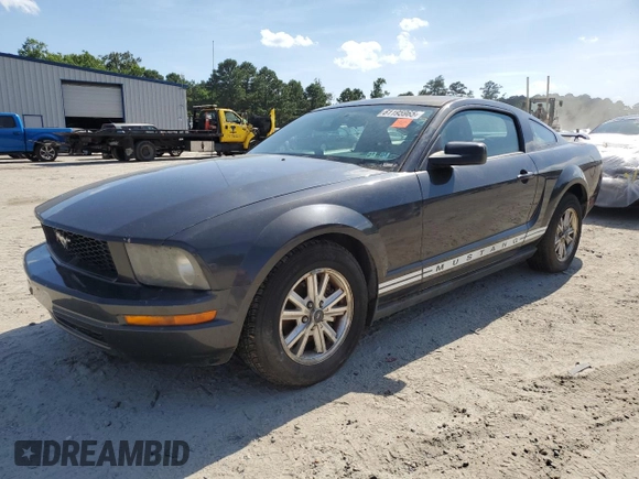 2007 Ford Mustang Deluxe с VIN 1ZVFT80NX75258600, выставлен на аукционе Copart как лот 61195965 с пробегом 151 420 миль миль и Списание • Salvage title. История ставок и продаж доступна на DreamBid. Изображение 1.
