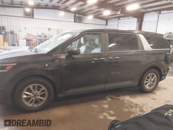 2022 Kia Carnival LXS with VIN KNDNB4H36N6133470, listed as a IAAI auction lot 41581467 with 46,771 mi miles. Bid and sale history available at carsss.com. Image 14.