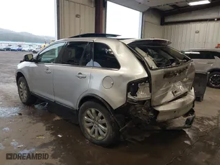 2009 Ford Edge Limited with VIN 2FMDK49C19BB01488, listed as a IAAI auction lot 41912020 with 151,554 mi miles. Bid and sale history available at carsss.com. Image 3.