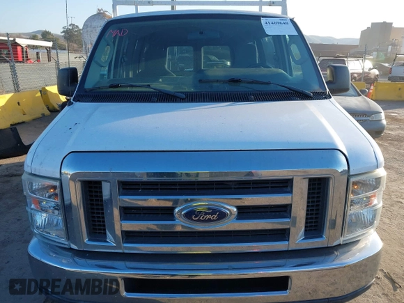 2011 Ford Econoline Passenger XL with VIN 1FBNE3BL0BDA75121, listed as a IAAI auction lot 41469640 with 105,558 mi miles. Bid and sale history available at carsss.com. Image 12.