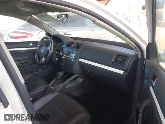 2009 Volkswagen Jetta SE with VIN 3VWRZ71K89M143131, listed as a IAAI auction lot 42608545 with 145,596 mi miles and . Bid and sale history available at DreamBid. Image 5.