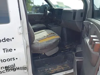 2006 Chevrolet Express Cargo with VIN 1GCFG15X561131770, listed as a IAAI auction lot 42676241 with 369,229 mi miles and . Bid and sale history available at DreamBid. Image 5.