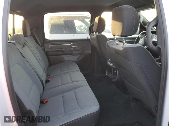 2021 Ram 1500 Big Horn z VIN 1C6RREFG5MN814952, wystawiony jako Copart lot #74951324 z przebiegiem 32 970 mil mil oraz Nie do naprawy • Non repairable. Historia ofert i sprzedaży dostępna na DreamBid. Obrazek 10.