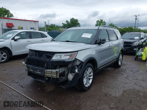 2017 Ford Explorer XLT с VIN 1FM5K7DH1HGC45803, выставлен на аукционе IAAI как лот 42274276 с пробегом 116 310 миль миль и . История ставок и продаж доступна на DreamBid. Изображение 2.