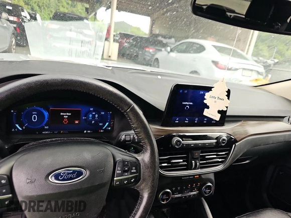 2020 Ford Escape Titanium Hybrid z VIN 1FMCU0DZ3LUB82649, wystawiony jako IAAI lot #42621618 z przebiegiem 46 265 mil mil oraz . Historia ofert i sprzedaży dostępna na DreamBid. Obrazek 13.