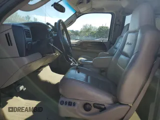 2005 Ford Excursion Limited с VIN 1FMNU43S55EB45717, выставлен на аукционе Copart как лот 47035815 с пробегом 140 723 миль миль и Списание • Salvage title. История ставок и продаж доступна на DreamBid. Изображение 7.