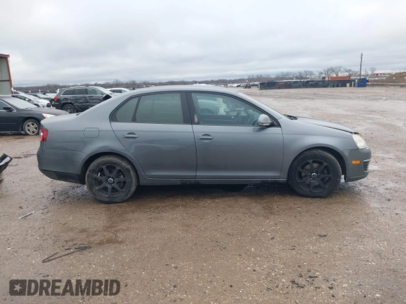 2010 Volkswagen Jetta S with VIN 3VWJX7AJ9AM021831, listed as a IAAI auction lot 41542725 with 183,503 mi miles and . Bid and sale history available at DreamBid. Image 13.