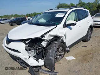 2016 Toyota RAV4 XLE z VIN JTMRFREVXGJ061164, wystawiony jako IAAI lot #42151992 z przebiegiem 135 564 mil mil oraz . Historia ofert i sprzedaży dostępna na DreamBid. Obrazek 2.