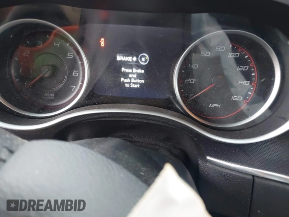 2018 Dodge Charger GT with VIN 2C3CDXJG0JH293163, listed as a IAAI auction lot 41382009 with 111,924 mi miles. Bid and sale history available at carsss.com. Image 7.