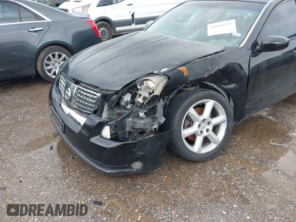 2005 Nissan Maxima 3.5 SL with VIN 1N4BA41E15C845314, listed as a IAAI auction lot 41894273 with 308,057 mi miles. Bid and sale history available at carsss.com. Image 13.