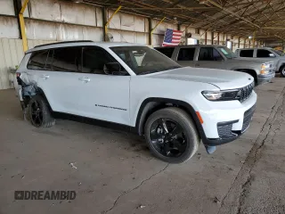 2023 Jeep Grand Cherokee Altitude with VIN 1C4RJJAGXP8856505, listed as a Copart auction lot 52243505 with 31,422 mi miles and Salvage title. Bid and sale history available at DreamBid. Image 4.