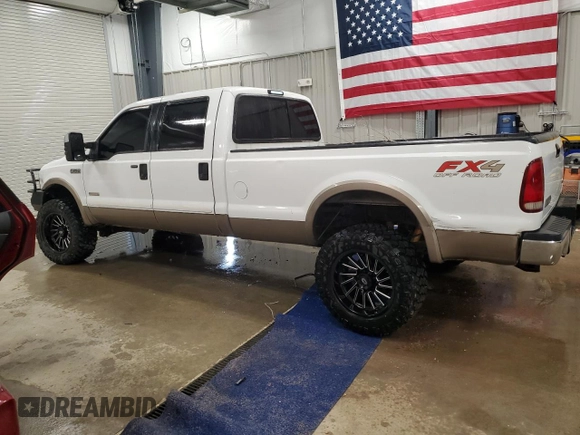 2006 Ford Super Duty F-250 XL with VIN 1FTSW21PX6EA45201, listed as a Copart auction lot 49687615 with 205,807 mi miles and Clean Title. Bid and sale history available at carsss.com. Image 2.