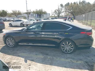 2015 Hyundai Genesis 5.0L with VIN KMHGN4JF0FU081945, listed as a IAAI auction lot 41547186 with 134,956 mi miles. Bid and sale history available at carsss.com. Image 14.