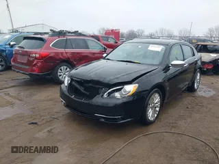 2013 Chrysler 200 Limited with VIN 1C3CCBCG4DN768490, listed as a IAAI auction lot 41533982 with 136,294 mi miles. Bid and sale history available at carsss.com. Image 2.