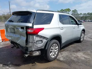 2021 Chevrolet Traverse LT Cloth with VIN 1GNERGKW0MJ117283, listed as a IAAI auction lot 41739786 with 41,535 mi miles. Bid and sale history available at carsss.com. Image 4.