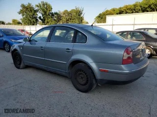 2003 Volkswagen Passat GL with VIN WVWMD63B83P051506, listed as a Copart auction lot 70968654 with 100,066 mi miles and Salvage Title. Bid and sale history available at carsss.com. Image 2.