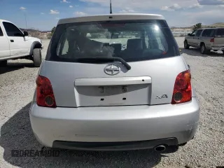 2005 Scion xA z VIN JTKKT624650090046, wystawiony jako Copart lot #53173525 z przebiegiem Nie podano mil oraz Szkoda całkowita • Salvage title. Historia ofert i sprzedaży dostępna na DreamBid. Obrazek 6.